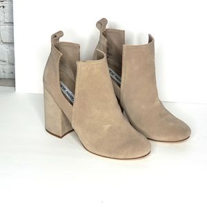 Steve Madden Naomi Suede Boot